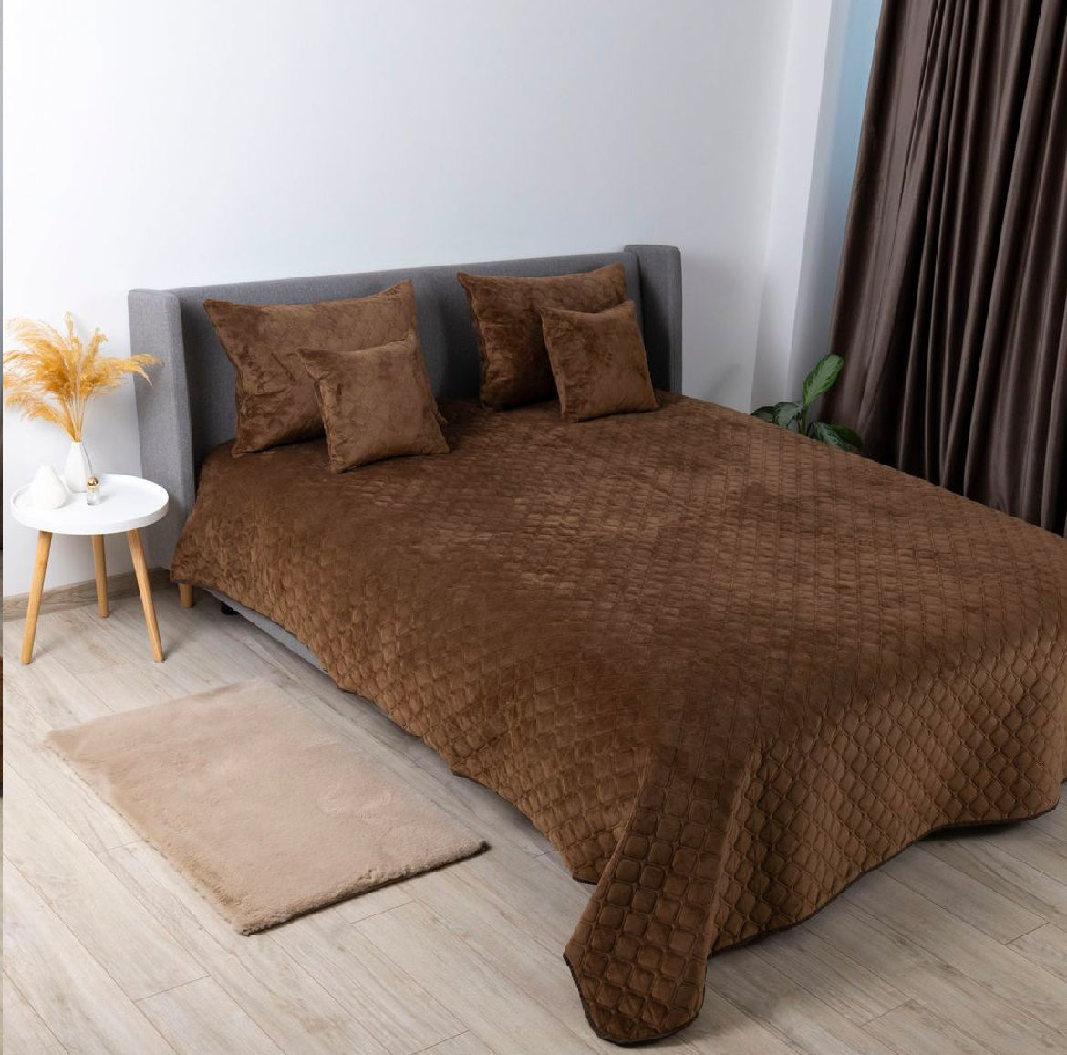 Luxurious Velour Bedspread  Brown